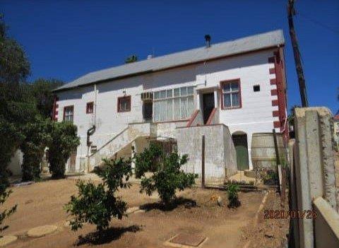 6 Bedroom Property for Sale in Uniondale Western Cape